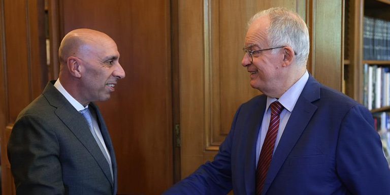Συνάντηση Τασούλα-Μπρατάκο: Νέος παραγωγικός μετασχηματισμός