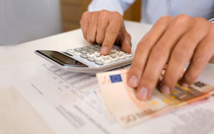 Η ΑΑΔΕ ετοιμάζει τηλεφωνικό «χτύπημα» στους οφειλέτες