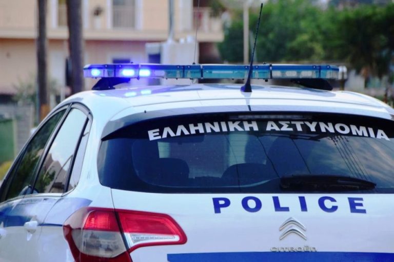 Κηφισιά: Ληστεία 89χρονης μέσα στο σπίτι της