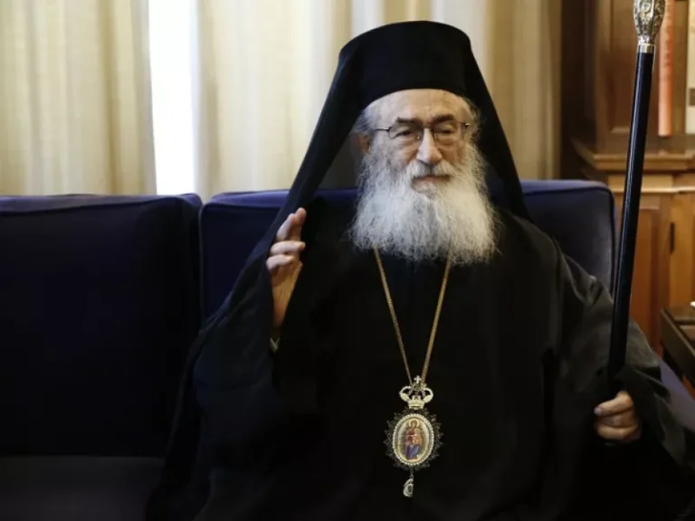 Μονή Σινά: Το Πατριαρχείο Ιεροσολύμων έπαψε τον Αρχιεπίσκοπο Δαμιανό