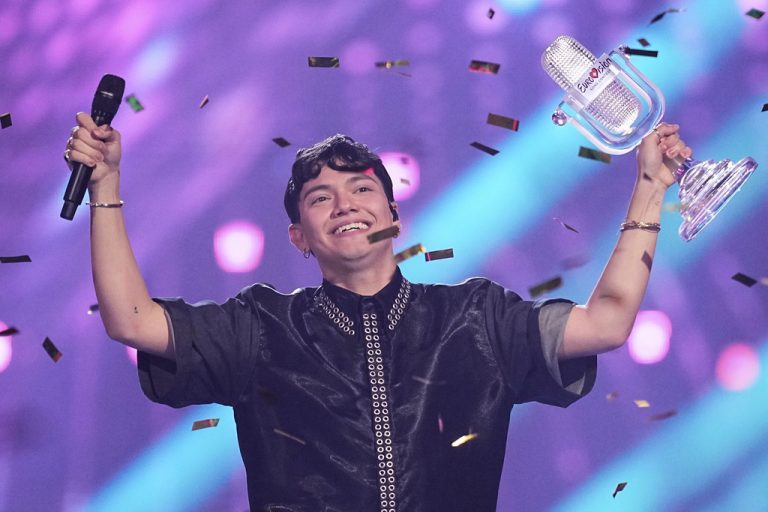 Ο νικητής της Eurovision ζητά τον αποκλεισμό του Ισραήλ από τον διαγωνισμό
