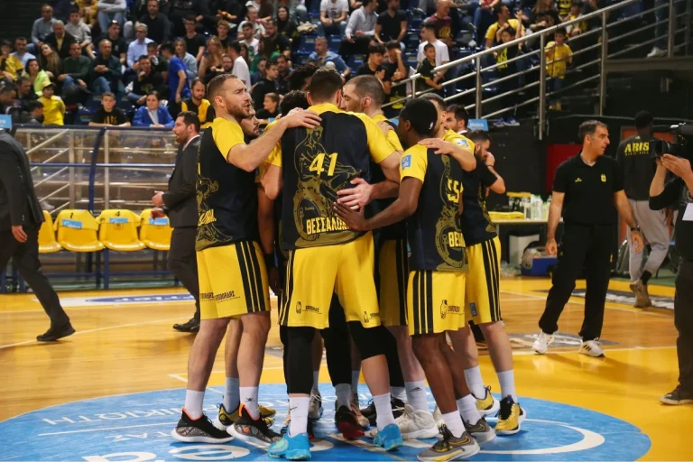 Σε Αμερικάνικα χέρια «περνάει» ο Άρης!