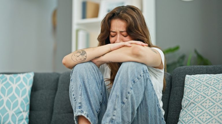 Κλαίτε συνέχεια; Οι 6 λόγοι που δείχνουν ότι είστε οι ισχυρότεροι χαρακτήρες
