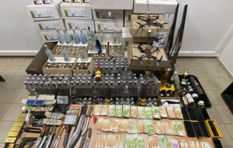Εξαρθρώθηκε κύκλωμα που εισήγαγε λαθραία ποτά και παράνομα φυτοφάρμακα από την Ουκρανία (video)