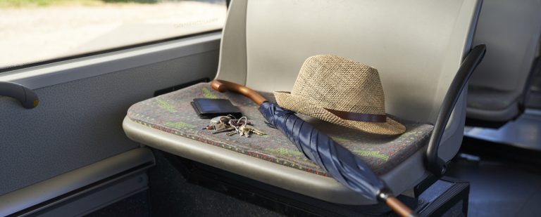 Έχουν ξεχάσει στο λεωφορείο από βιολί μέχρι… παιδί!