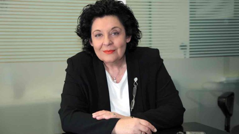 Η Λιάνα, οι δεινόσαυροι και το… “σοκ εντιμότητας”