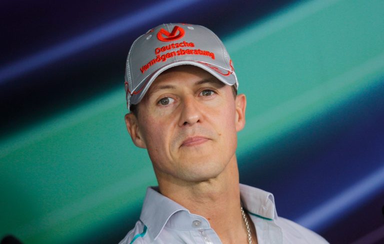 Daily Mail: Ο Μίκαελ Σουμάχερ κάθεται ξανά – Πως είναι η κατάσταση της υγείας του