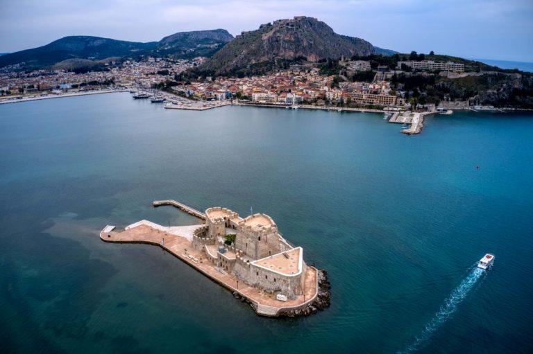 National Geographic: Το Ναύπλιο, «η πιο ρομαντική παραθαλάσσια πόλη της Ελλάδας» (photo)