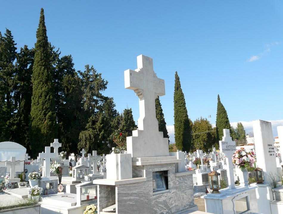 «Πάγωσαν» οι συγγενείς! Έκαναν εκταφή σε λάθος άνθρωπο