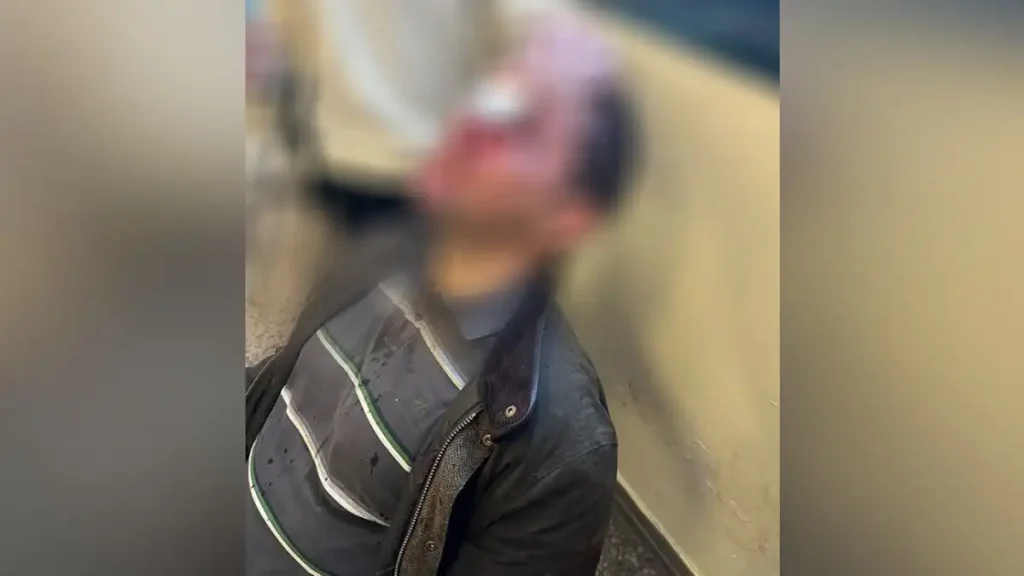 Επίθεση στη Νομική Σχολή: Οι κουκουλοφόροι φώναζαν «Τελειώσατε τώρα» (video)