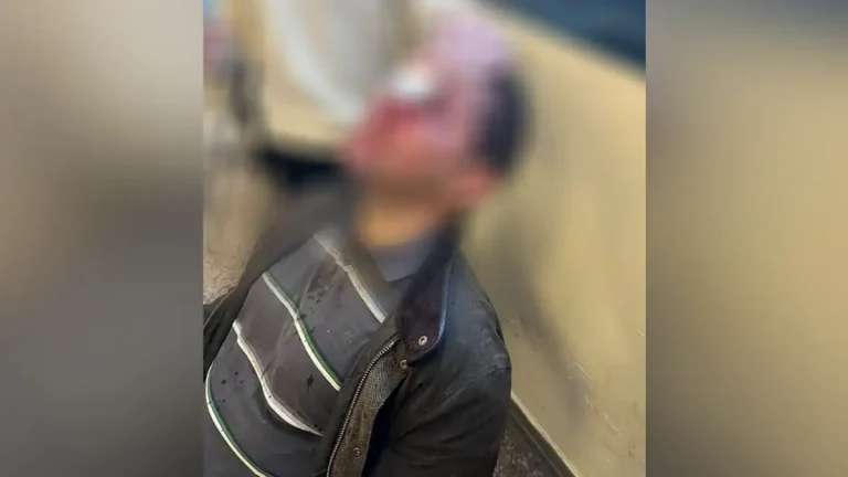 Επίθεση στη Νομική Σχολή: Οι κουκουλοφόροι φώναζαν «Τελειώσατε τώρα» (video)