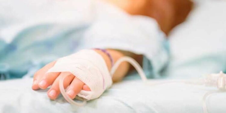 Συγκινεί ο πατέρας του 15χρονου Δημήτρη: Ευχαριστώ το αγγελούδι που έδωσε ζωή στο παιδί μου (video)
