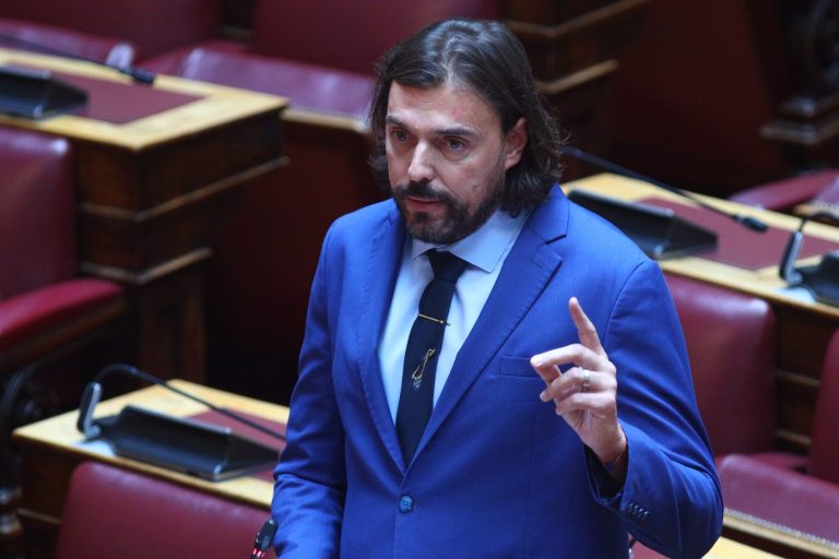 Δεν αφορούν το ΠΑΣΟΚ οι σχεδιασμοί πολιτικής επιβίωσης του Τσίπρα