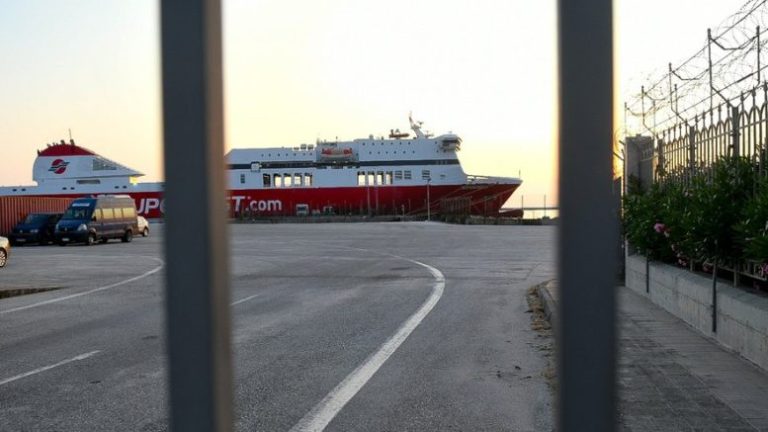 9η ημέρα δεμένα τα πλοία στη γραμμή Πάτρα-Ηγουμενίτσα-Ιταλία