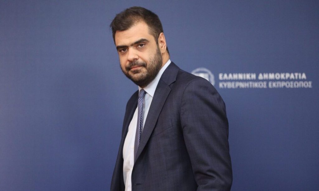 Ο Παύλος της νεολαίας και η απούσα αντιπολίτευση