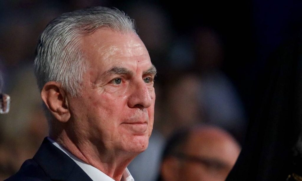 Σιγή ιχθύος από Παχατουρίδη