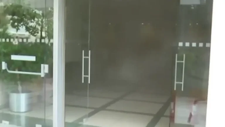Συναγερμός από καπνούς σε υπόγειο του Πύργου Αθηνών (VIDEO)