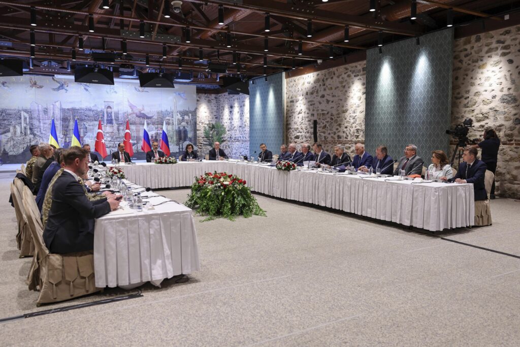 Συμφωνία για ανταλλαγή αιχμάλωτων ήταν ο μόνος… λευκός καπνός