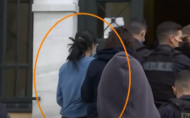 Τι έγραφε το σημείωμα που βρέθηκε στην τσέπη της 39χρονης βομβίστριας! (VIDEO)