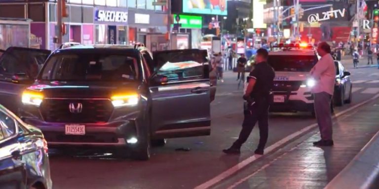 Πυροβολισμοί στην Times Square – Τρείς τραυματίες (video)