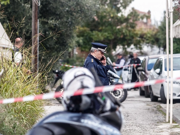 Μητροκτονία Τρίκαλα: Βλέπαμε τηλεόραση, πήρα μια πετσέτα και την έπνιξα