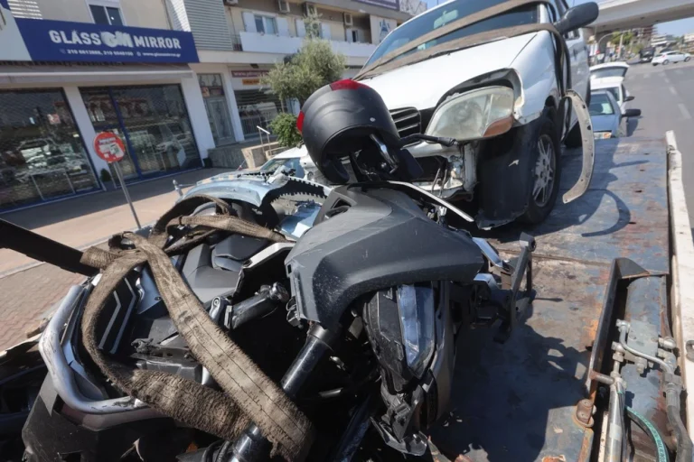 Τραγικό σερί θανατηφόρων τροχαίων: Ένας νεκρός και δύο πολύ σοβαρά τραυματισμένοι!