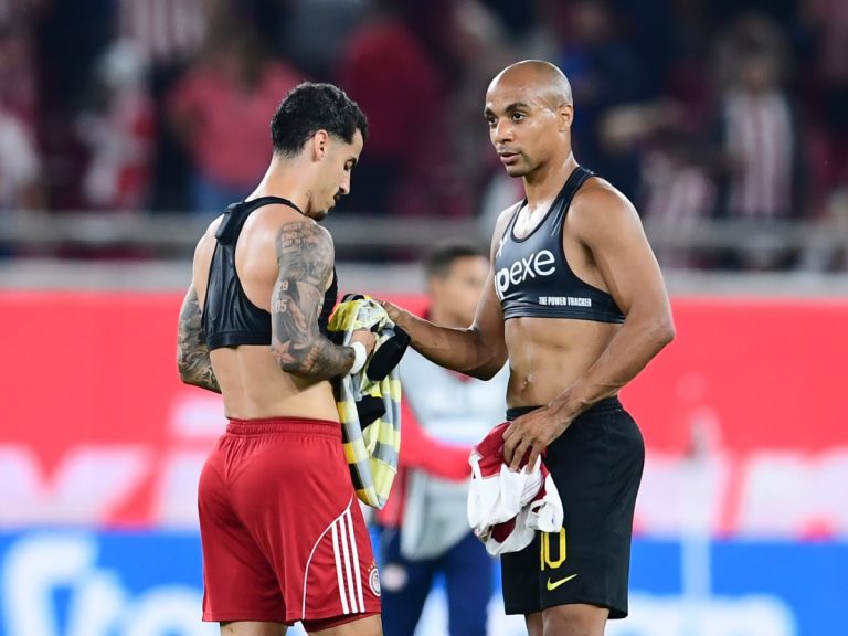 Τσικίνιο για Ζοάο Μάριο: «Αντίπαλοι στο γήπεδο, φίλοι έξω από αυτό» (photo)