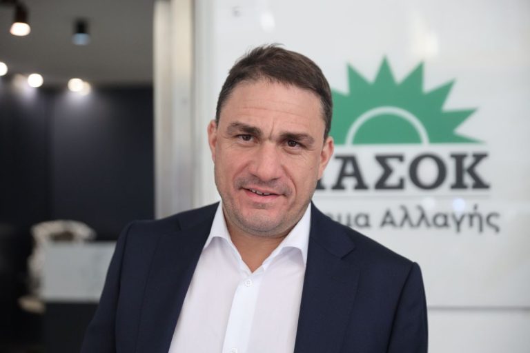 Τσουκαλάς για τις συλλογικές συμβάσεις: «Για να υπάρξουν, χρειαζόμαστε επαναφορά του καθορισμού του κατώτατου μισθού στους κοινωνικούς εταίρους»
