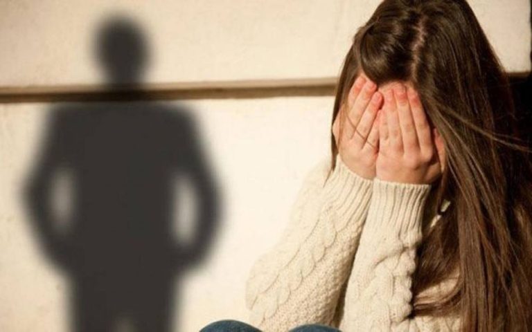 Καταγγελία σοκ στην Πάτρα: Συνελήφθη καθηγητής για σεξουαλική παρενόχληση σε βάρος μαθήτριάς του