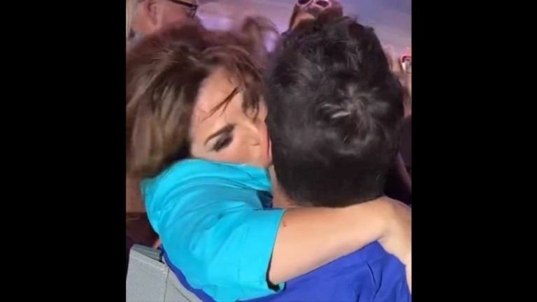 Σταυροπούλου και Γεωργούλης έκαναν… reunion με ένα φιλί! (video)