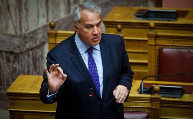 ΟΠΕΚΕΠΕ: Ο Βορίδης διαψεύδει Βάρρα για Neuropublic-Πειραιώς και 466 εκατ. ευρώ
