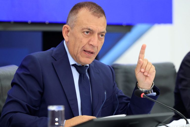 Επαφές Βρούτση με ΠΑΟΚ και Άρη, για Καυταντζόγλειο και Αλεξάνδρειο