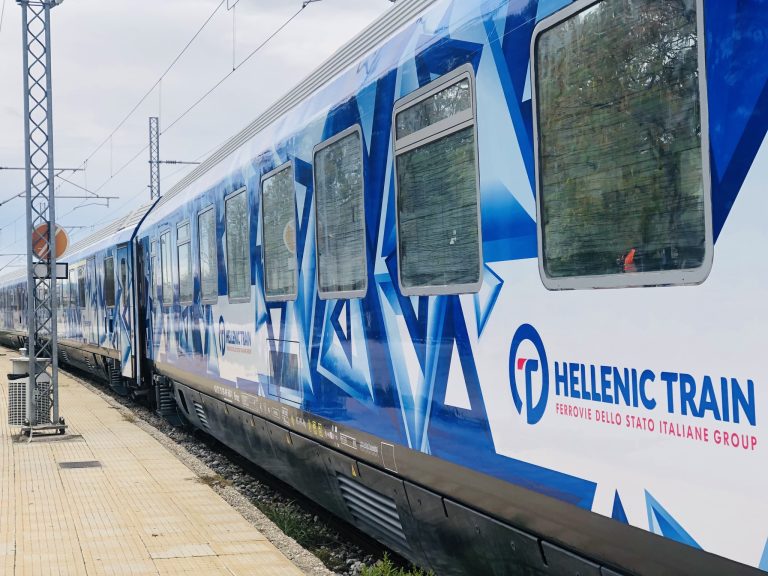 Σήμερα 24ωρη απεργία εργαζόμενων και μηχανοδηγών της Hellenic Train