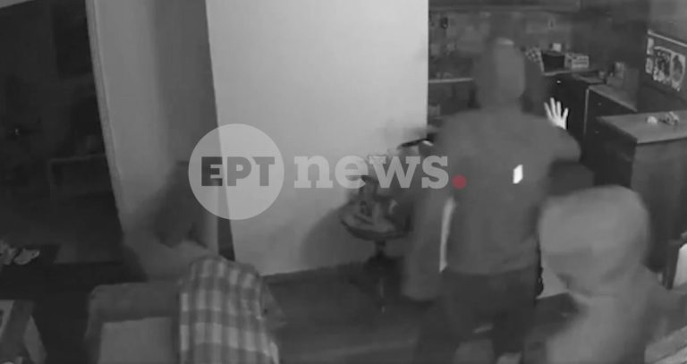 Βίντεο καταγράφει τη διάρρηξη σε διαμέρισμα στο Μπουρνάζι