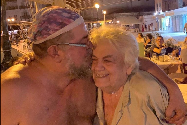 Δύσκολες ώρες για τον Σταμάτη Κραουνάκη