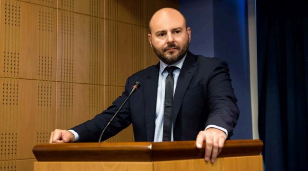 Στέλεχος πολεοδομίας ζήτησε «φακελάκι» 50.000 ευρώ για κτίριο του ΤΕΕ