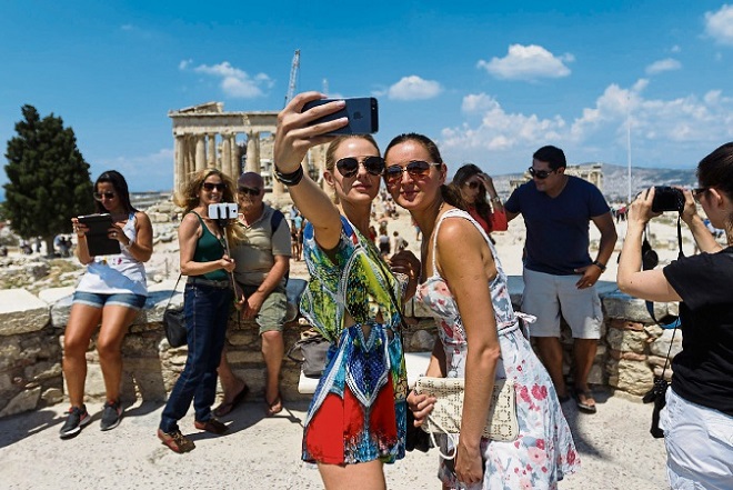 Η Bild θέτει το επίκαιρο ερώτημα: Είναι ασφαλείς τώρα οι διακοπές σε Ελλάδα, Κύπρο, Τουρκία, Αίγυπτο;