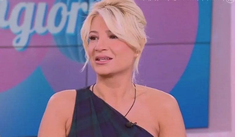 Φαίη Σκορδά: Το story που «φούντωσε» τις φήμες για γάμο (photo)