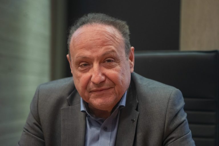 Αποκαλυπτική δημοσκόπηση: Τι βαθμό βάζουν οι Θεσσαλονικείς στον δήμαρχο Στέλιο Αγγελούδη