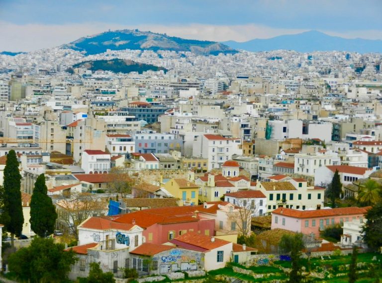 Έρχονται νέες παρεμβάσεις για εξπρές μεταβιβάσεις ακινήτων