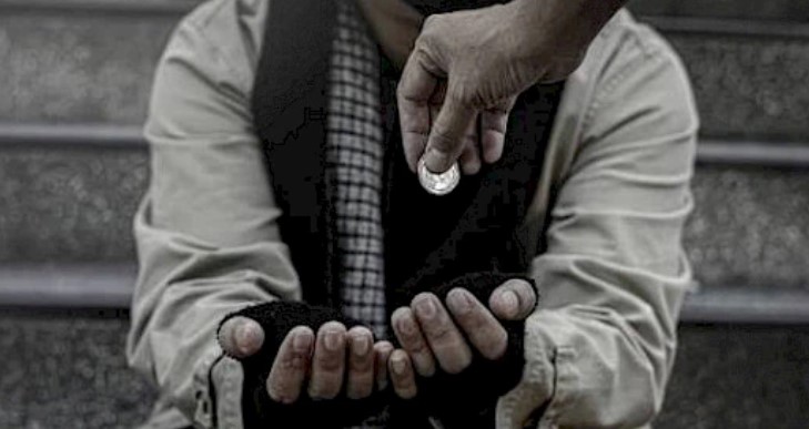 Επαίτης γρονθοκόπησε γυναίκα στη Θεσσαλονίκη