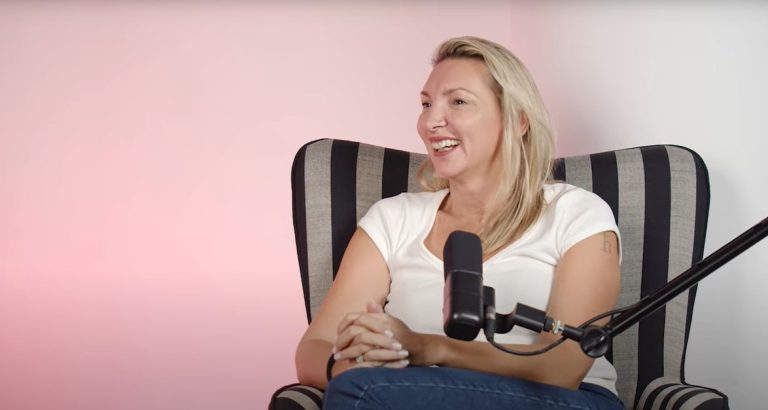 Φανή Χαλκιά: «Έπαθα σοκ-οδηγούσα εγώ για να μην κάνει εκείνος καμία στραβοτιμονιά» (Video)