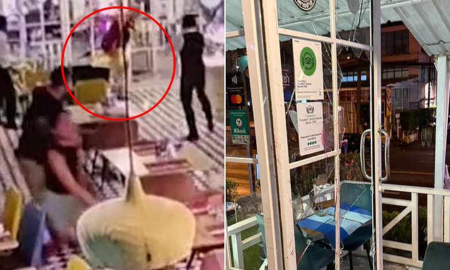 Σοκαριστικό βίντεο: Αυστραλός χάνει τη ζωή του σε εστιατόριο περνώντας μέσα από τζαμαρία