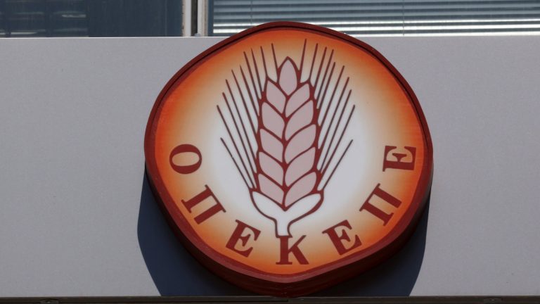ΟΠΕΚΕΠΕ: Το σκάνδαλο παραμένει, οι κατηγορίες δοκιμάζονται