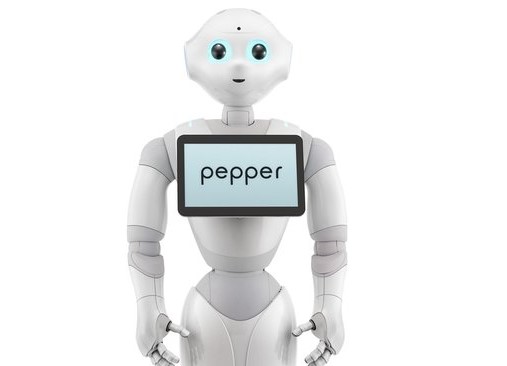Χριστουγεννιάτικα κάλαντα από το ρομπότ «Pepper» σε μικρούς ασθενείς (Video)