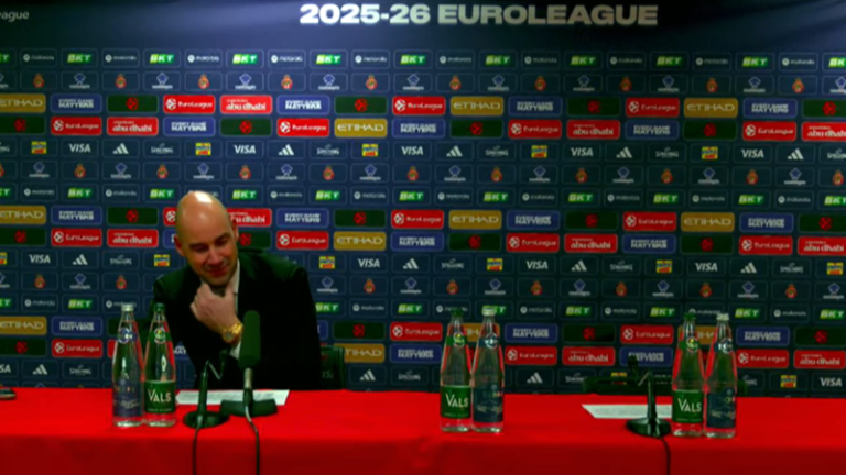 Ο Βασίλης Σπανούλης έδωσε συνέντευξη Τύπου σε… άδειες καρέκλες! (VIDEO)