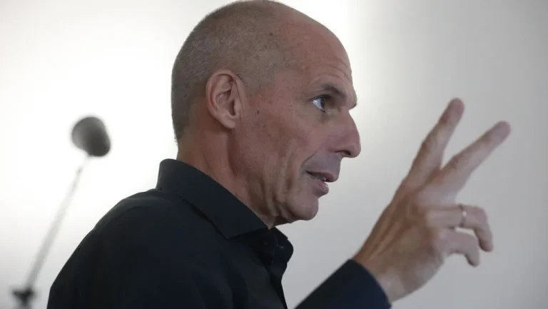 Δηλώσεις Βαρουφάκη για ναρκωτικά: Το «άνετο παιδί» που πούλησε και ecstasy για ψήφο (video)