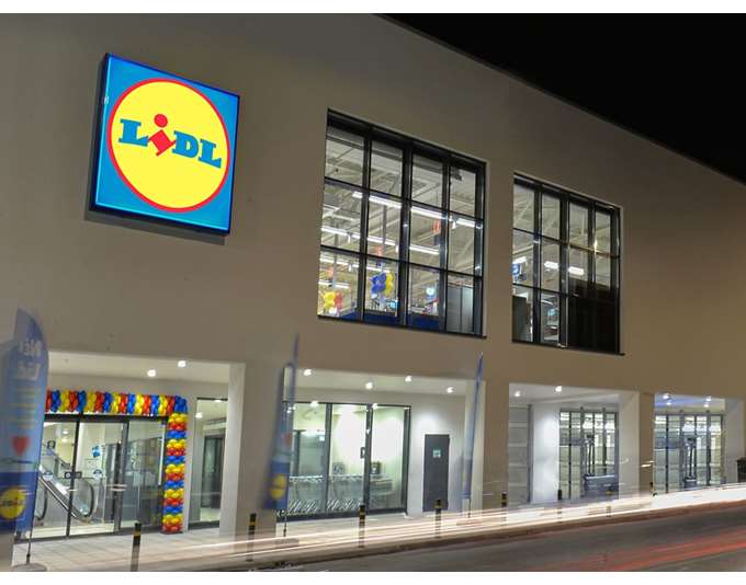 Lidl Ελλάς: Μισθολογικές αυξήσεις και παροχές άνω των 10 εκατ. ευρώ για τους εργαζομένους