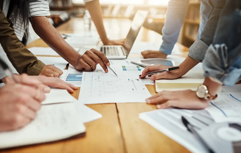 Οι κρίσιμες έξι προκλήσεις για τις ελληνικές επιχειρήσεις το 2026