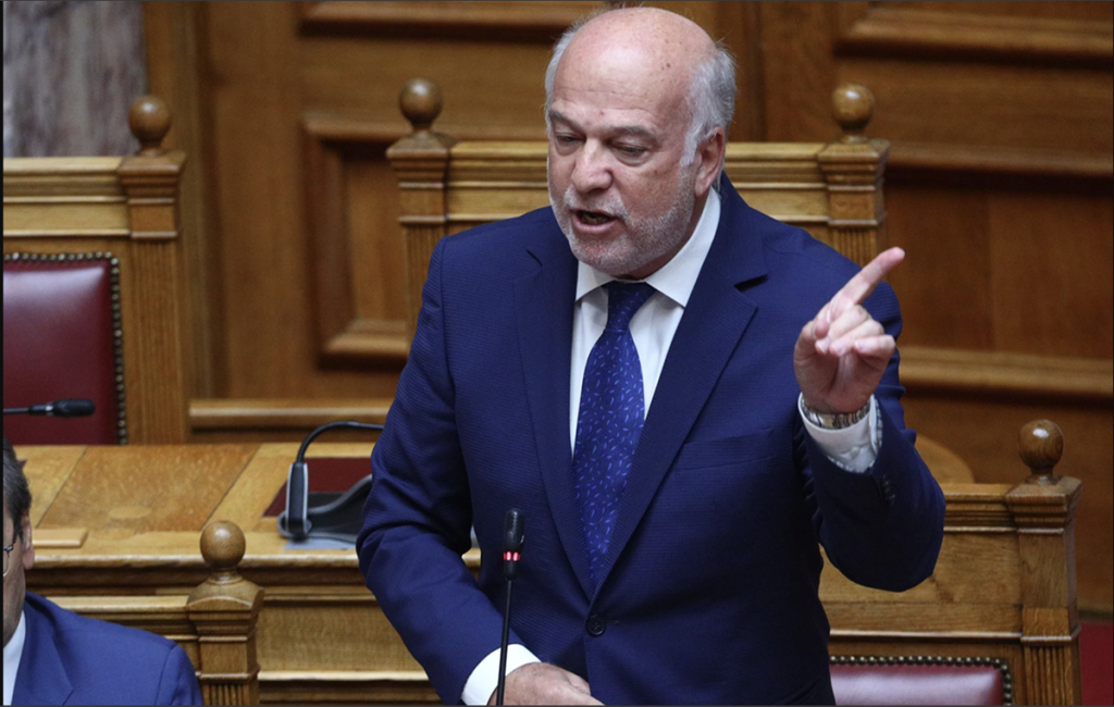 Σε διπλή αποστολή ο Κυριάκος Μητσοτάκης